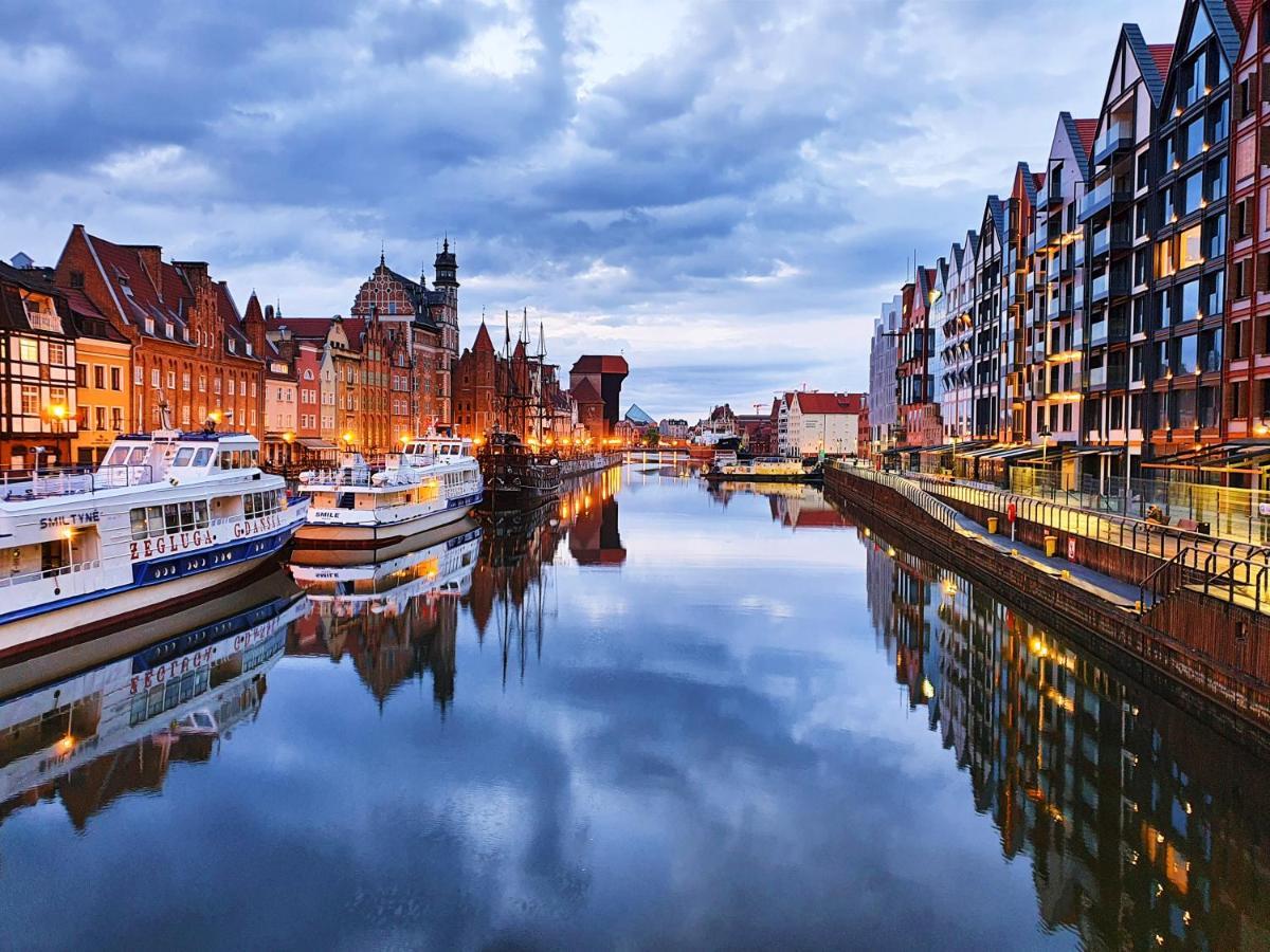 Apartament Enjoy! Gdansk Old Town ภายนอก รูปภาพ